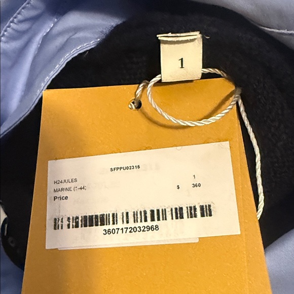 Sandro - Picture 4 of 4